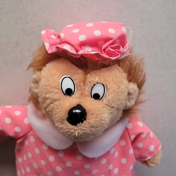 Mama and Papa Bernstein Bear - Picture 2 of 5